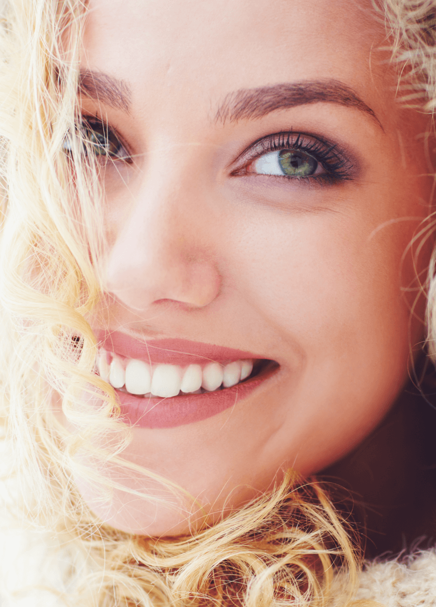 Image of a smiling model girl