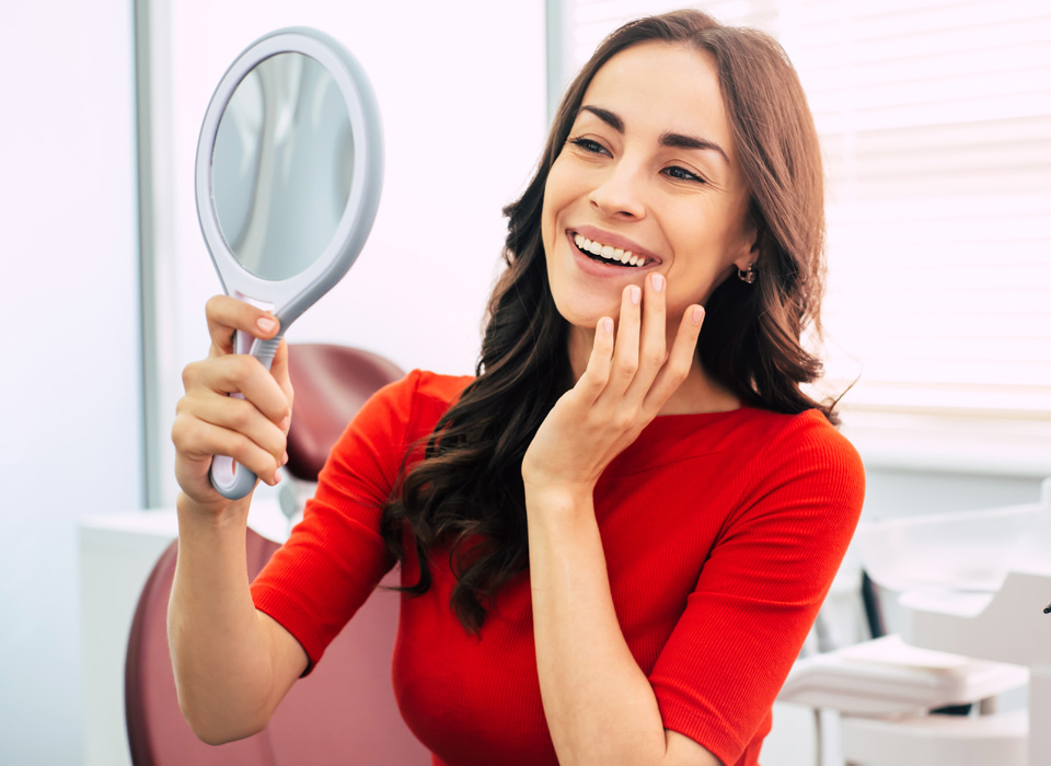 Image of a smiling woman